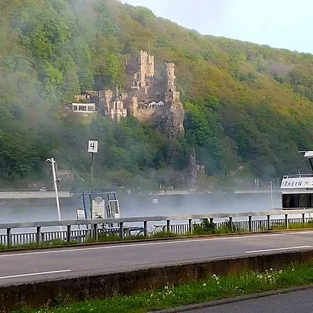 Johanna Rüdesheim am Rhein